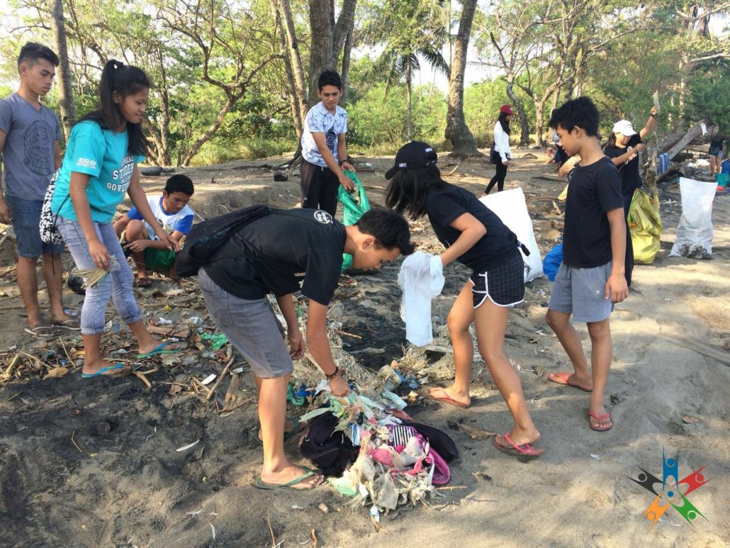 HAPI Junior battles plastics through a coastal clean-up